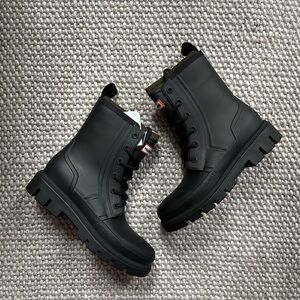 NEW IN BOX Hunter Diana Waterproof Rainboot